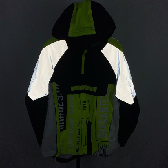 Electric lime reflective windbreaker - Picture 3 of 5